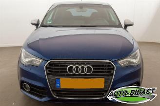 Audi A1 1.6 TDI 77KW Leder Navi picture 33