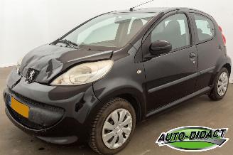 Auto incidentate Peugeot 107 1.0-12V XS Airco 2008/2