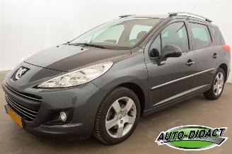 Auto incidentate Peugeot 207 SW 1.6 VTi Airco Pano Navi Première 2009/9