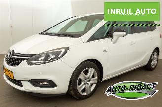 Vaurioauto  passenger cars Opel Zafira 1.4 Turbo Navi 7per. Business Executive 2018/5