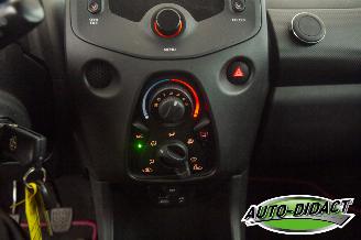 Toyota Aygo 1.0 VVT-i X-Now Airco inruil auto picture 9