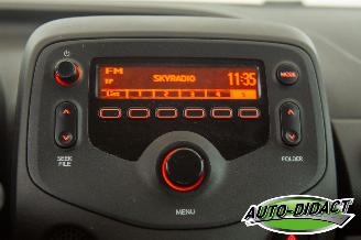 Toyota Aygo 1.0 VVT-i X-Now Airco inruil auto picture 8