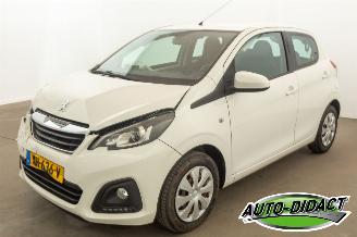 krockskadad bil auto Peugeot 108 1.0 e-VTi Active 118.517 km 2018/12