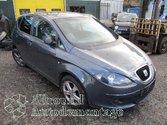 Seat Altea Altea (5P1) MPV 1.6 (BSE) [75kW]  (03-2004/03-2010) picture 2