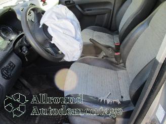 Volkswagen Caddy Caddy III (2KA,2KH,2CA,2CH) Van 1.6 TDI 16V (CAYE) [55kW]  (08-2010/05=
-2015) picture 9