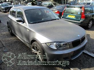 BMW 1-serie 1 serie (E87/87N) Hatchback 5-drs 120i 16V (N43-B20A) [125kW]  (03-200=
7/06-2011) picture 2