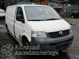 Volkswagen Transporter Transporter T5 Van 2.5 TDi (BNZ) [96kW]  (04-2003/11-2009) picture 2