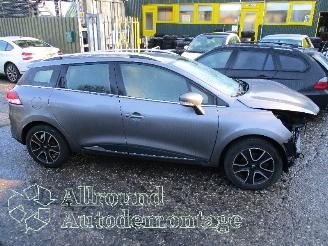 Renault Clio Clio IV Estate/Grandtour (7R) Combi 5-drs 0.9 Energy TCE 90 12V (H4B-4=
08(H4B-B4)) [66kW]  (01-2013/08-2021) picture 5