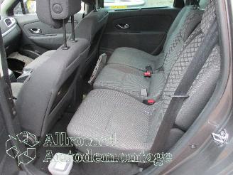 Renault Scenic Scénic III (JZ) MPV 1.6 16V (K4M-858(K4M-R8)) [81kW]  (02-2009/09-20=
16) picture 11