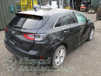 Kia Cee d Ceed (CDB5/CDBB) Hatchback 5-drs 1.4 T-GDI 16V (G4LD) [103kW]  (03-201=
8/12-2020) picture 3