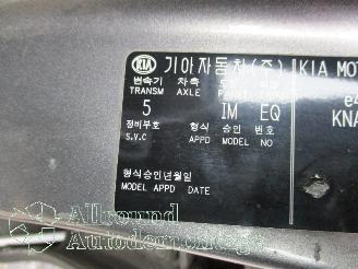 Kia Picanto Picanto (TA) Hatchback 1.0 12V (G3LA) [49kW]  (05-2011/06-2017) picture 12