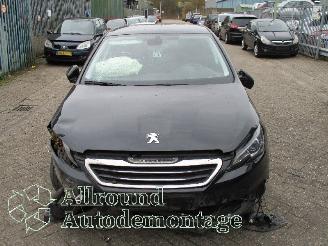 Peugeot 308 308 (L3/L8/LB/LH/LP) Hatchback 5-drs 1.2 12V e-THP PureTech 130 (EB2DT=
S(HNY)) [96kW]  (11-2013/06-2021) picture 5