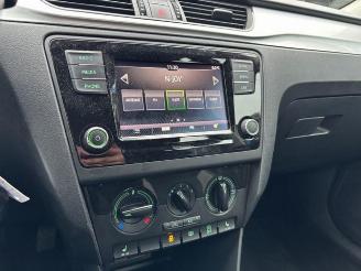 Skoda Rapid 1.0 TSI Spaceback Ambition picture 18