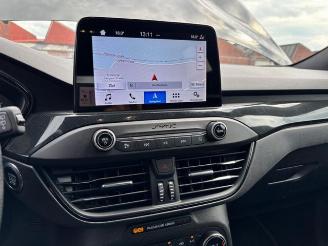 Ford Focus Turnier ST-Line Autom / LED picture 15