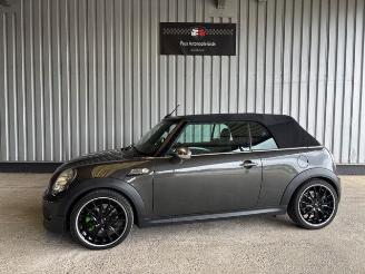 occasion passenger cars Mini Cooper S Cabrio Automatic / Navigation 2010/10