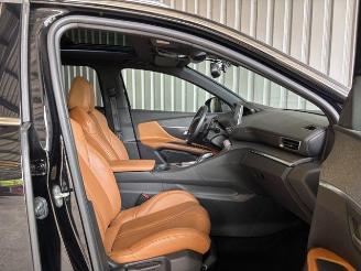 Peugeot 3008 2.0 BlueHDi 180 EAT8 GT / Panorama picture 11