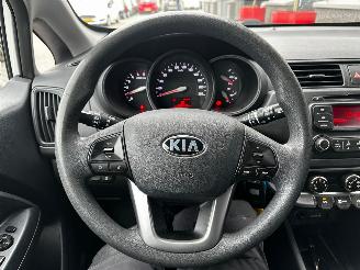 Kia Rio 1.4 CRDI Plus Pack picture 27