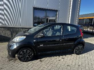 Peugeot 107 1.0-12V Millesim 200 picture 29