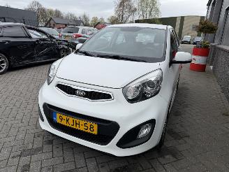 Kia Picanto 1.0 CVVT ISG Plus Pack picture 9