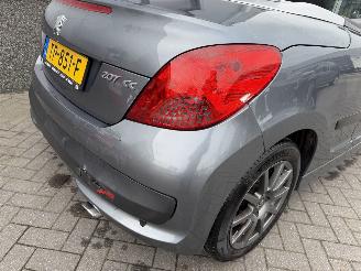 Peugeot 207 CC 1.6 VTi picture 9