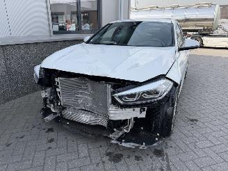 BMW 1-serie 118I High Executive picture 18