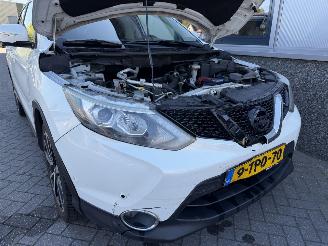 Nissan Qashqai 1.2 Premier Edition picture 37