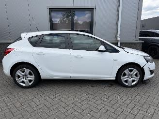Opel Astra 1.4 Anniversary Edition picture 4