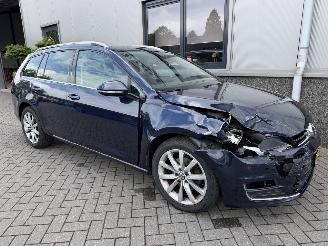 skadebil auto Volkswagen Golf 1.2 TSI Business Edition Connected 2015/8