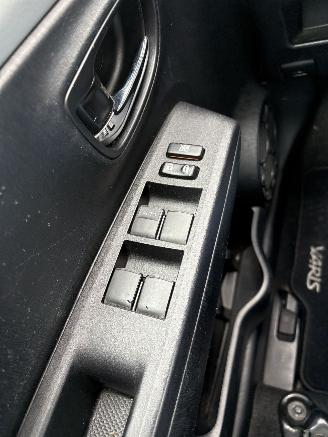 Toyota Yaris 1.5 Full Hybrid Dynamic picture 24