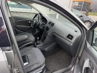Volkswagen Polo 1.2 TSI Comfortline Connected Series picture 22