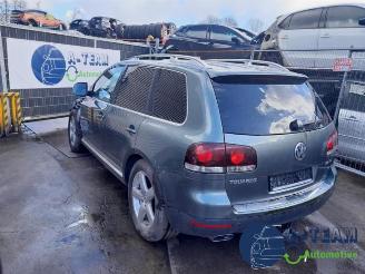 Salvage car Volkswagen Touareg Touareg (7LA/7L6), SUV, 2002 / 2010 5.0 TDI V10 2008