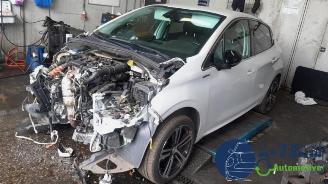 Peugeot 208 208 I (CA/CC/CK/CL), Hatchback, 2012 / 2019 1.2 12V e-THP PureTech 110 picture 11