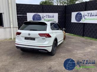 Auto da rottamare Volkswagen Tiguan Tiguan (AD1), SUV, 2016 / 2024 2.0 TSI 16V 4Motion 2017/11