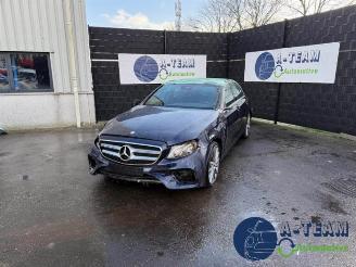 Coche siniestrado Mercedes E-klasse E (W213), Sedan, 2016 / 2023 E-200 2.0 Turbo 16V 2016/7