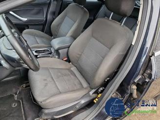 Ford Mondeo Mondeo IV, Hatchback, 2007 / 2015 1.6 Ti 16V picture 21