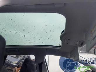 Peugeot 308 308 SW (L4/L9/LC/LJ/LR), Combi 5-drs, 2014 / 2021 1.2 12V e-THP PureTech 130 picture 27