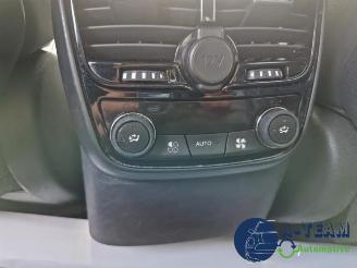 Peugeot 508 508 (8D), Sedan, 2010 / 2018 2.0 Hybrid4 16V picture 26