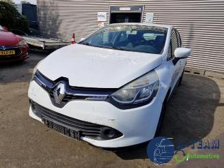 Salvage car Renault Clio Clio IV (5R), Hatchback 5-drs, 2012 / 2021 0.9 Energy TCE 90 12V 2013/7