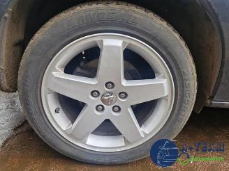 Dodge Caliber Caliber, Hatchback, 2006 / 2013 2.0 CRD 16V picture 32