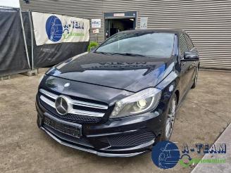 Autoverwertung Mercedes A-klasse A (W176), Hatchback, 2012 / 2018 1.6 A-180 16V 2013/1