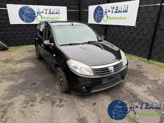Salvage car Dacia Sandero Sandero I (BS), Hatchback, 2008 / 2013 1.4 LPG 2010/2