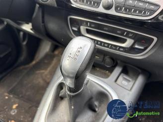 Renault Grand-scenic Grand Scenic III (JZ), MPV, 2009 / 2016 2.0 16V CVT picture 24