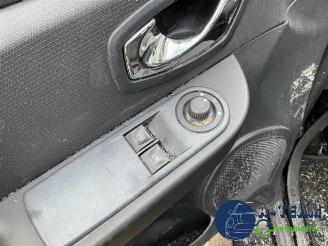 Renault Clio Clio IV Estate/Grandtour (7R), Combi 5-drs, 2012 / 2021 1.5 Energy dCi 90 FAP picture 27