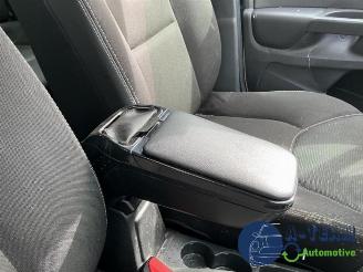 Renault Clio Clio IV Estate/Grandtour (7R), Combi 5-drs, 2012 / 2021 1.5 Energy dCi 90 FAP picture 25