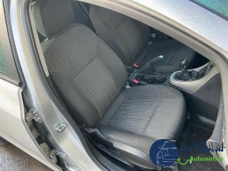 Opel Astra Astra J (PC6/PD6/PE6/PF6), Hatchback 5-drs, 2009 / 2015 1.4 Turbo 16V picture 22