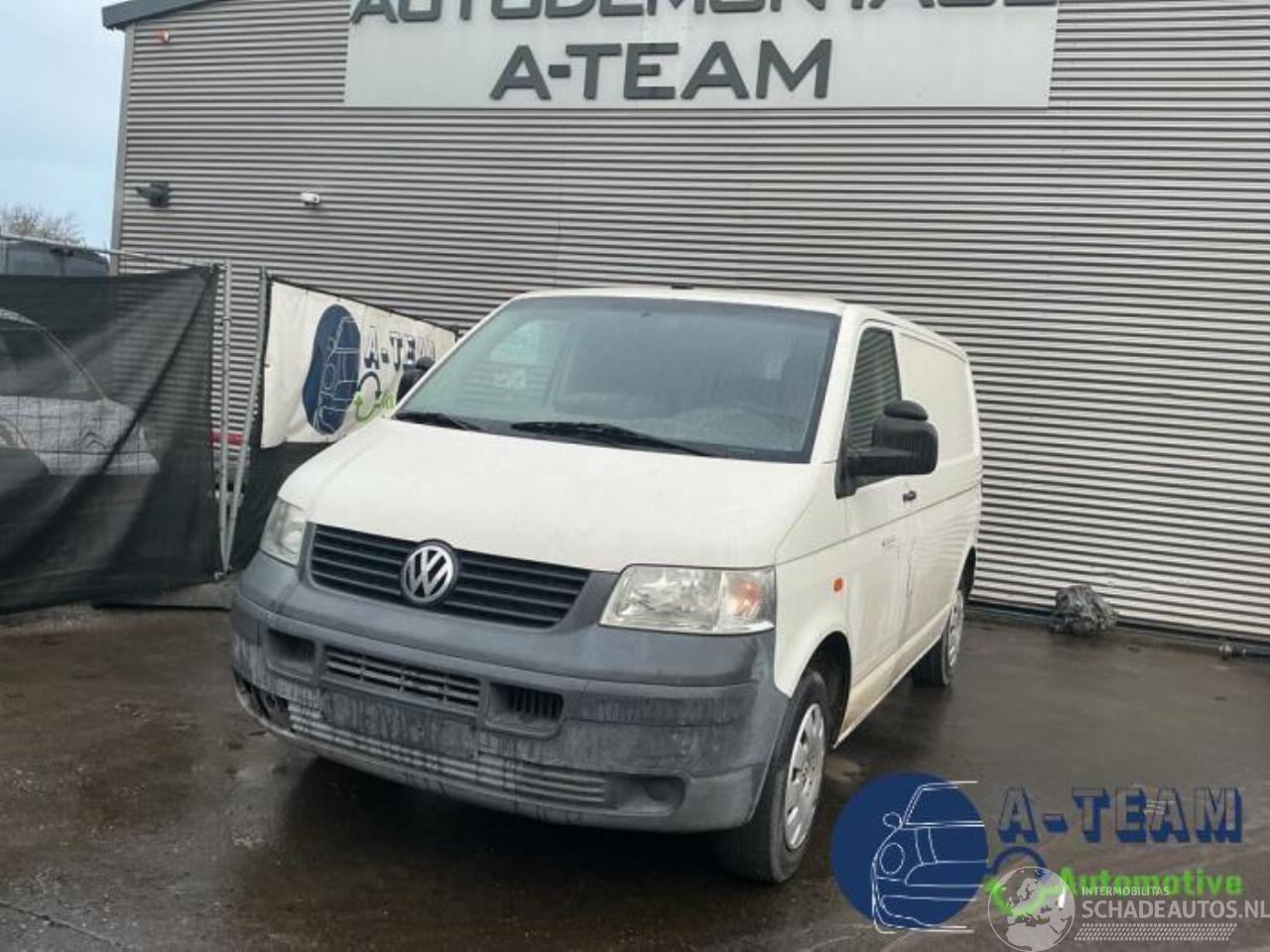 Volkswagen Transporter Transporter T5, Van, 2003 / 2015 1.9 TDi