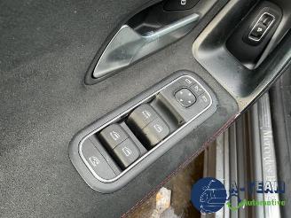 Mercedes Cla-klasse CLA (118.3), Sedan, 2019 1.3 CLA-200 Turbo 16V picture 25