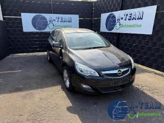 Salvage car Opel Astra Astra J Sports Tourer (PD8/PE8/PF8), Combi, 2010 / 2015 1.4 16V ecoFLEX 2012/8