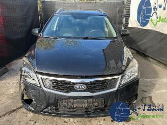 Kia Cee d Cee'd Sporty Wagon (EDF), Combi, 2007 / 2012 1.4 16V picture 2