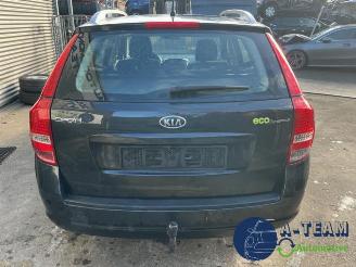 Kia Cee d Cee'd Sporty Wagon (EDF), Combi, 2007 / 2012 1.4 16V picture 16